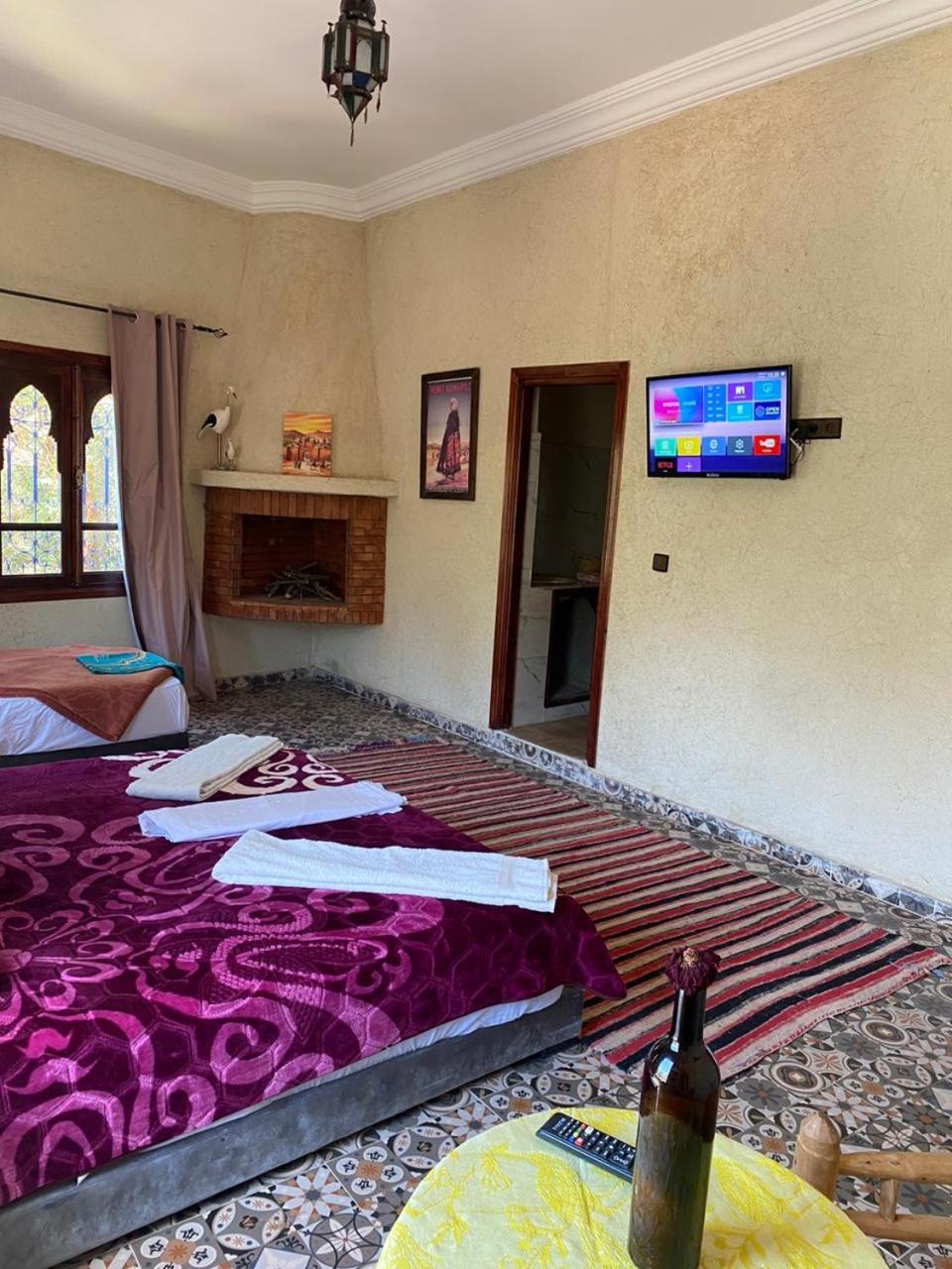 Riad Malak Ouirgane Phòng bức ảnh